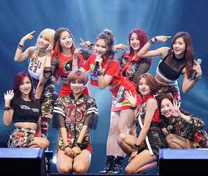 TWICE(出典:JYP ENT.)
