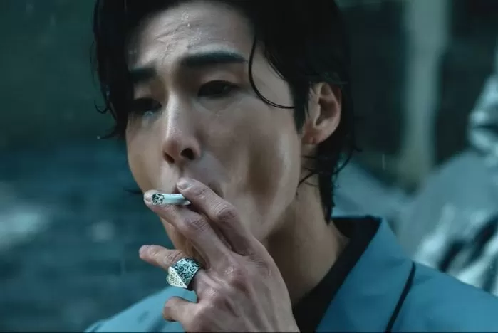 同音異義語、頻出単語 피우다