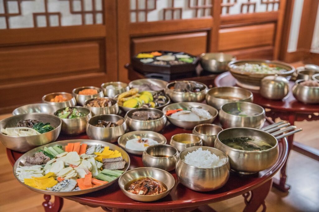 食器が熱いから