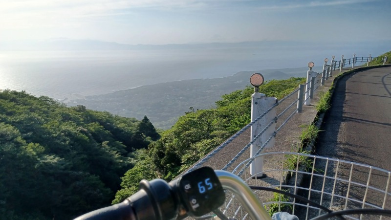 まさに最高のドライブ、ハイキングコースといえます。