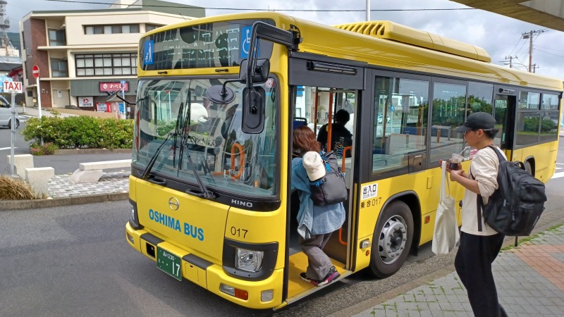 時期によって運行日程が異なりますので、バス利用の際は必ずご確認ください。